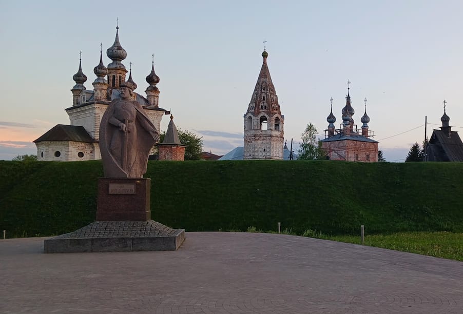 Владимирская область: в Юрьев-Польском начался ремонт главной городской улицы